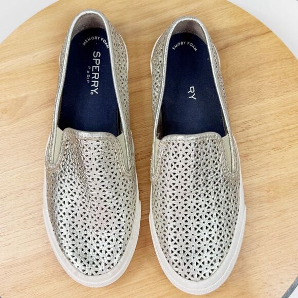 Sperry Seaside Perforated Leather‎ Slip On Sneakers Metallic Sliver 6.5 - Picture 7 of 11